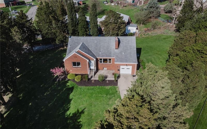 701 Idaho Dr, New Kensington, 15068, 3 Bedrooms Bedrooms, 6 Rooms Rooms,2.1 BathroomsBathrooms,Residential,For Sale,Idaho Dr,1698319