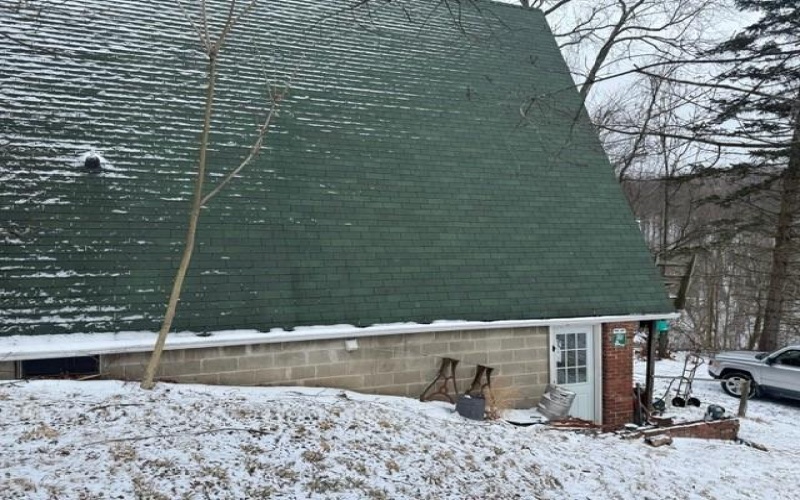 27 California Dr, Daisytown, 15427, 2 Bedrooms Bedrooms, ,1 BathroomBathrooms,Residential,For Sale,California Dr,1698324