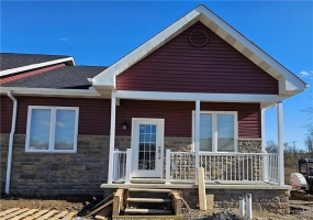 802 Wimbledon Drive, Mt Pleasant, 15666, 2 Bedrooms Bedrooms, ,1 BathroomBathrooms,Residential,For Sale,Wimbledon Drive,1698342