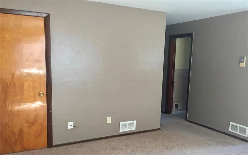 41 Division Street, Greensburg, 15601, ,Multi-unit,For Sale,Division Street,1693319