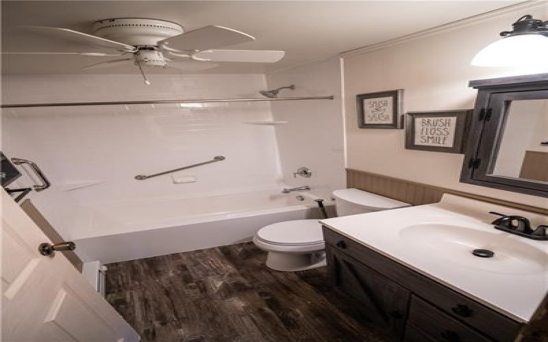 261 Lacock St, Washington, 15301, 3 Bedrooms Bedrooms, 9 Rooms Rooms,2 BathroomsBathrooms,Residential,For Sale,Lacock St,1698401