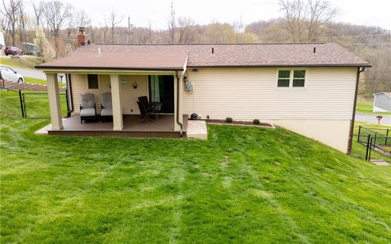 261 Lacock St, Washington, 15301, 3 Bedrooms Bedrooms, 9 Rooms Rooms,2 BathroomsBathrooms,Residential,For Sale,Lacock St,1698401