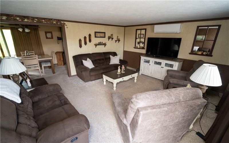 261 Lacock St, Washington, 15301, 3 Bedrooms Bedrooms, 9 Rooms Rooms,2 BathroomsBathrooms,Residential,For Sale,Lacock St,1698401