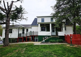 123 Fell Ave, Rostraver Township, 15012, 4 Bedrooms Bedrooms, 8 Rooms Rooms,2.1 BathroomsBathrooms,Residential,For Sale,Fell Ave,1698428