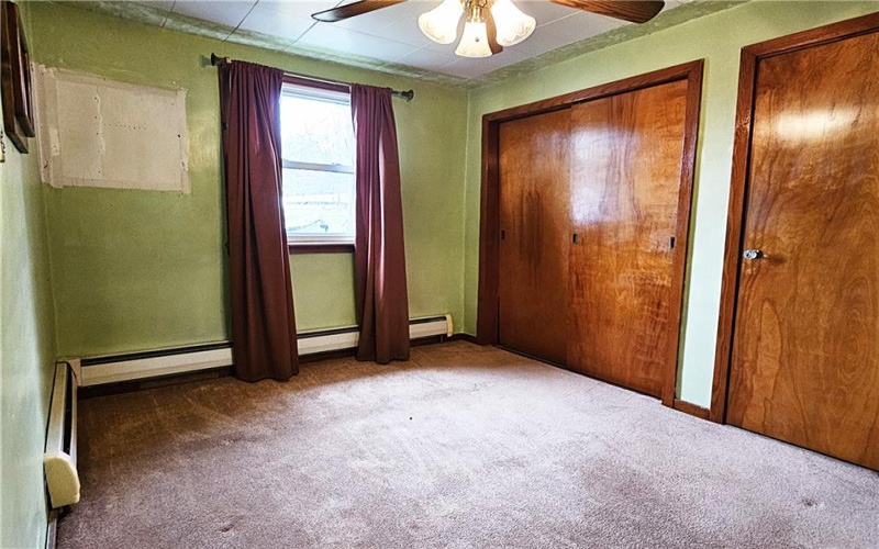 123 Fell Ave, Rostraver Township, 15012, 4 Bedrooms Bedrooms, 8 Rooms Rooms,2.1 BathroomsBathrooms,Residential,For Sale,Fell Ave,1698428