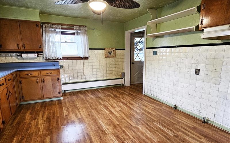 123 Fell Ave, Rostraver Township, 15012, 4 Bedrooms Bedrooms, 8 Rooms Rooms,2.1 BathroomsBathrooms,Residential,For Sale,Fell Ave,1698428