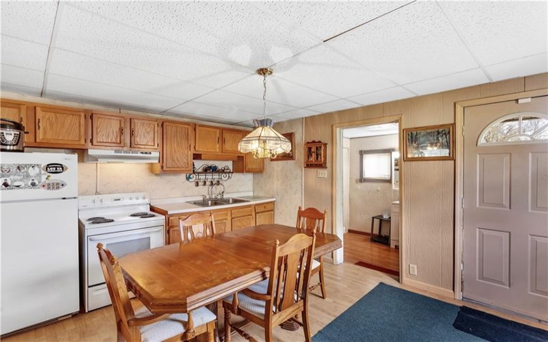 6808 Low Street, Mount Pleasant, 15666, 3 Bedrooms Bedrooms, 7 Rooms Rooms,2 BathroomsBathrooms,Residential,For Sale,Low Street,1697964