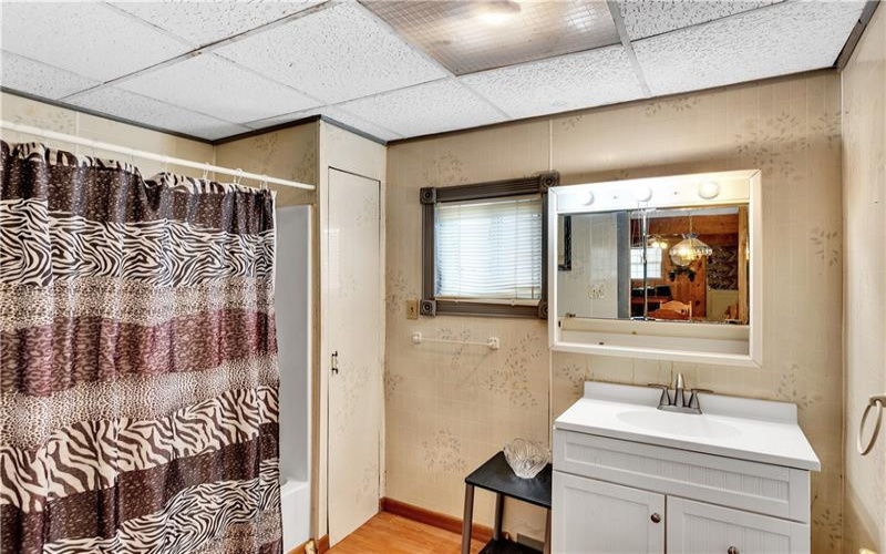 6808 Low Street, Mount Pleasant, 15666, 3 Bedrooms Bedrooms, 7 Rooms Rooms,2 BathroomsBathrooms,Residential,For Sale,Low Street,1697964