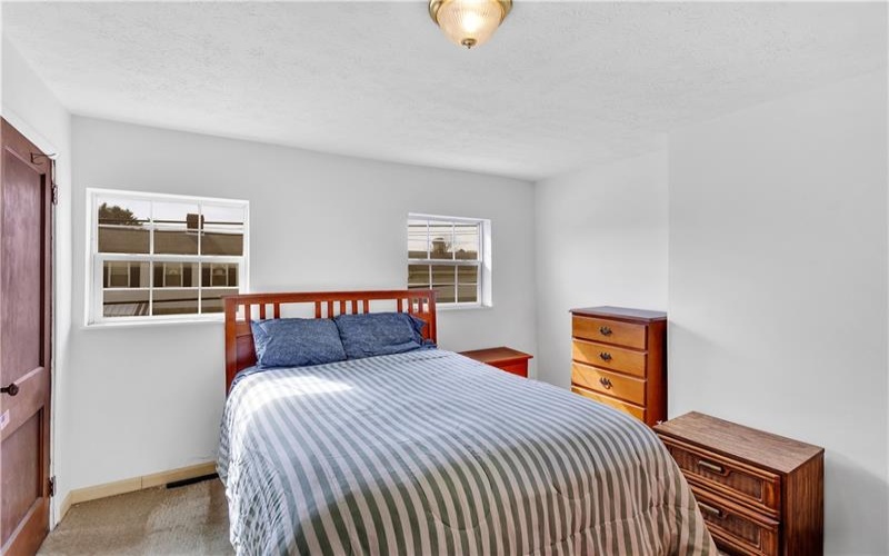 6808 Low Street, Mount Pleasant, 15666, 3 Bedrooms Bedrooms, 7 Rooms Rooms,2 BathroomsBathrooms,Residential,For Sale,Low Street,1697964