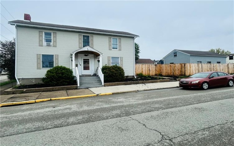 1300 Ridge Ave, Latrobe, 15650, 3 Bedrooms Bedrooms, ,1.1 BathroomsBathrooms,Residential,For Sale,Ridge Ave,1698455
