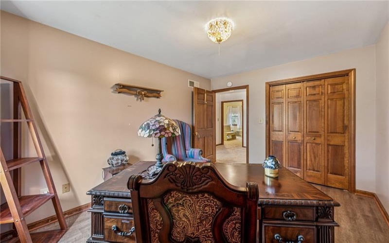 6 Elizabeth Ter, Jeannette, 15644, 3 Bedrooms Bedrooms, 7 Rooms Rooms,3 BathroomsBathrooms,Residential,For Sale,Elizabeth Ter,1698469