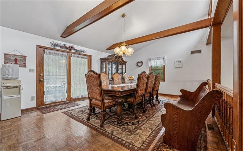6 Elizabeth Ter, Jeannette, 15644, 3 Bedrooms Bedrooms, 7 Rooms Rooms,3 BathroomsBathrooms,Residential,For Sale,Elizabeth Ter,1698469