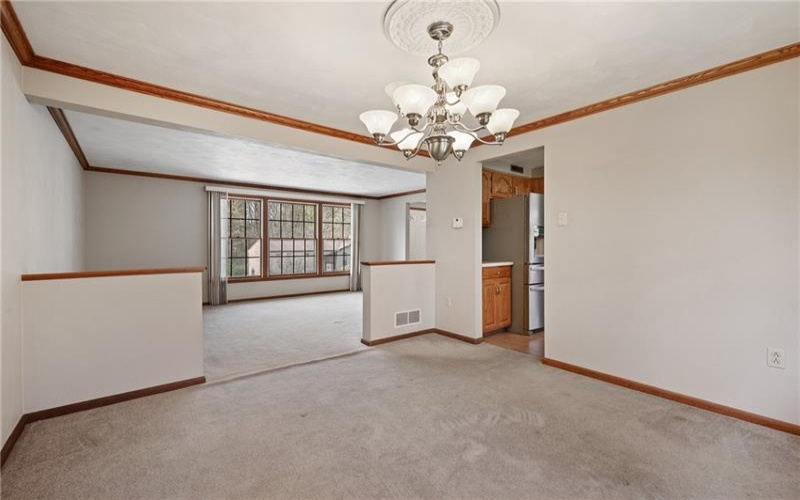 201 Cameron Dr, Irwin, 15642, 3 Bedrooms Bedrooms, 8 Rooms Rooms,2.1 BathroomsBathrooms,Residential,For Sale,Cameron Dr,1698479