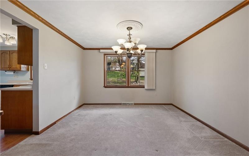 201 Cameron Dr, Irwin, 15642, 3 Bedrooms Bedrooms, 8 Rooms Rooms,2.1 BathroomsBathrooms,Residential,For Sale,Cameron Dr,1698479