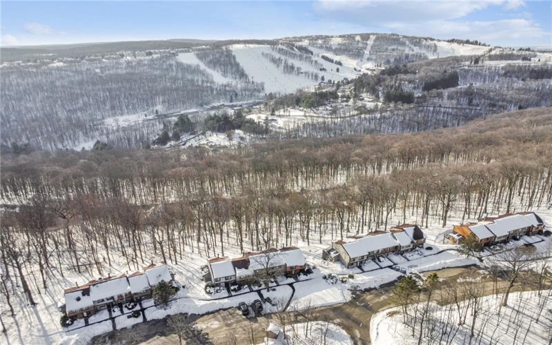 55 Swiss Mountain Dr, Champion, 15622, 3 Bedrooms Bedrooms, 5 Rooms Rooms,2 BathroomsBathrooms,Residential,For Sale,Swiss Mountain Dr,1686731