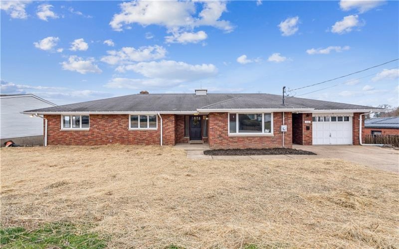 1545 Shrader Ave, Monessen, 15062, 3 Bedrooms Bedrooms, 10 Rooms Rooms,1.1 BathroomsBathrooms,Residential,For Sale,Shrader Ave,1688253