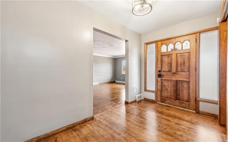 1545 Shrader Ave, Monessen, 15062, 3 Bedrooms Bedrooms, 10 Rooms Rooms,1.1 BathroomsBathrooms,Residential,For Sale,Shrader Ave,1688253