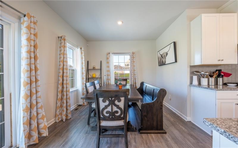 1103 Wedgewood Dr, Jeannette, 15644, 4 Bedrooms Bedrooms, ,2.1 BathroomsBathrooms,Residential,For Sale,Wedgewood Dr,1698500