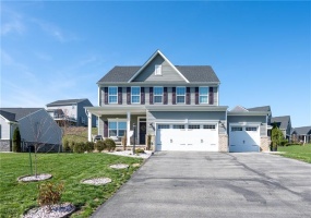 1103 Wedgewood Dr, Jeannette, 15644, 4 Bedrooms Bedrooms, ,2.1 BathroomsBathrooms,Residential,For Sale,Wedgewood Dr,1698500