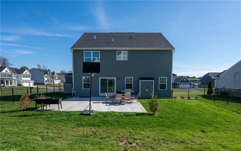 1103 Wedgewood Dr, Jeannette, 15644, 4 Bedrooms Bedrooms, ,2.1 BathroomsBathrooms,Residential,For Sale,Wedgewood Dr,1698500