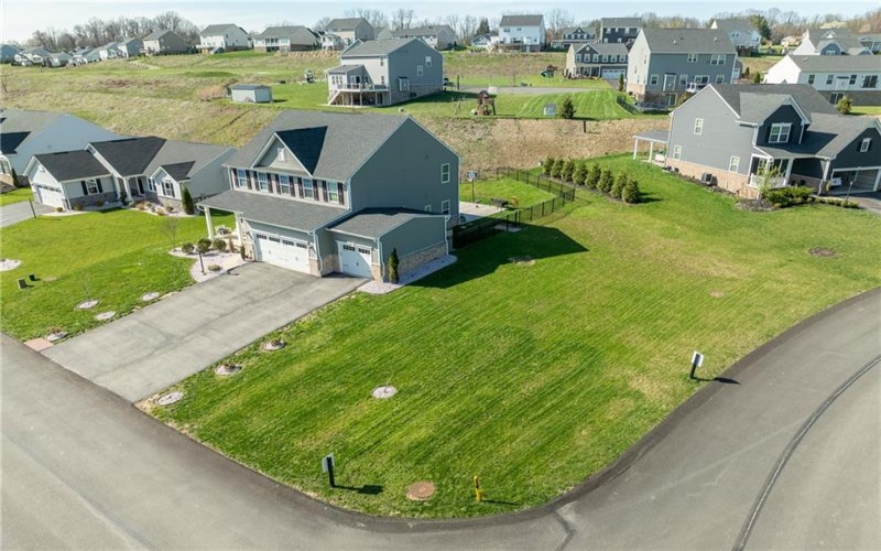 1103 Wedgewood Dr, Jeannette, 15644, 4 Bedrooms Bedrooms, ,2.1 BathroomsBathrooms,Residential,For Sale,Wedgewood Dr,1698500