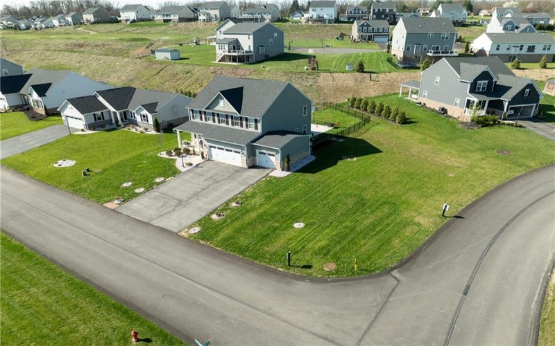 1103 Wedgewood Dr, Jeannette, 15644, 4 Bedrooms Bedrooms, ,2.1 BathroomsBathrooms,Residential,For Sale,Wedgewood Dr,1698500