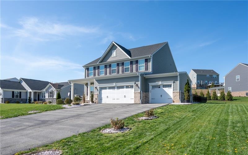 1103 Wedgewood Dr, Jeannette, 15644, 4 Bedrooms Bedrooms, ,2.1 BathroomsBathrooms,Residential,For Sale,Wedgewood Dr,1698500