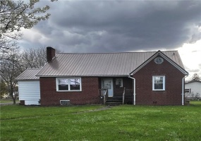 197 Ligonier St, New Florence, 15944, 4 Bedrooms Bedrooms, 9 Rooms Rooms,2 BathroomsBathrooms,Residential,For Sale,Ligonier St,1698519