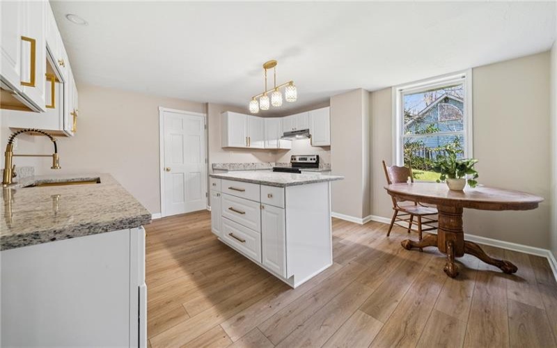 116 Dutchtown Rd, Herminie, 15637, 6 Bedrooms Bedrooms, 9 Rooms Rooms,2.1 BathroomsBathrooms,Residential,For Sale,Dutchtown Rd,1698524