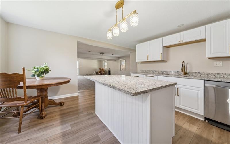 116 Dutchtown Rd, Herminie, 15637, 6 Bedrooms Bedrooms, 9 Rooms Rooms,2.1 BathroomsBathrooms,Residential,For Sale,Dutchtown Rd,1698524