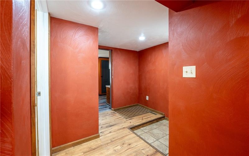 39 Kingston St, Youngstown, 15696, 2 Bedrooms Bedrooms, 5 Rooms Rooms,1 BathroomBathrooms,Residential,For Sale,Kingston St,1690782