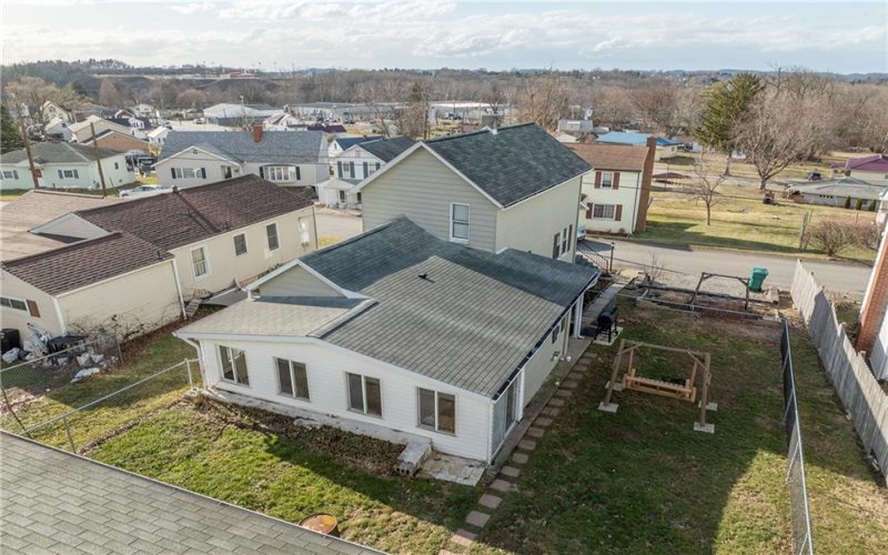 39 Kingston St, Youngstown, 15696, 2 Bedrooms Bedrooms, 5 Rooms Rooms,1 BathroomBathrooms,Residential,For Sale,Kingston St,1690782