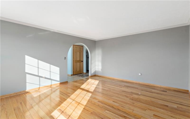182 Markwood Dr, Canonsburg, 15317, 4 Bedrooms Bedrooms, 10 Rooms Rooms,2.1 BathroomsBathrooms,Residential,For Sale,Markwood Dr,1691636
