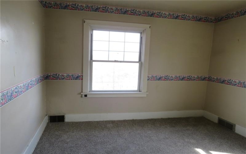 437 Shady Ave, Charleroi, 15022, 4 Bedrooms Bedrooms, 7 Rooms Rooms,1.1 BathroomsBathrooms,Residential,For Sale,Shady Ave,1693640