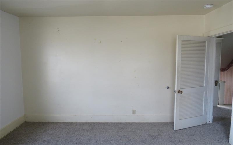 437 Shady Ave, Charleroi, 15022, 4 Bedrooms Bedrooms, 7 Rooms Rooms,1.1 BathroomsBathrooms,Residential,For Sale,Shady Ave,1693640