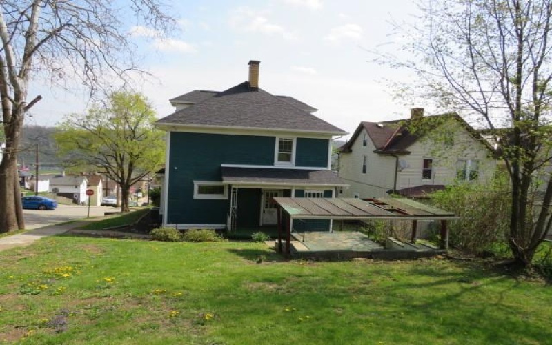 437 Shady Ave, Charleroi, 15022, 4 Bedrooms Bedrooms, 7 Rooms Rooms,1.1 BathroomsBathrooms,Residential,For Sale,Shady Ave,1693640