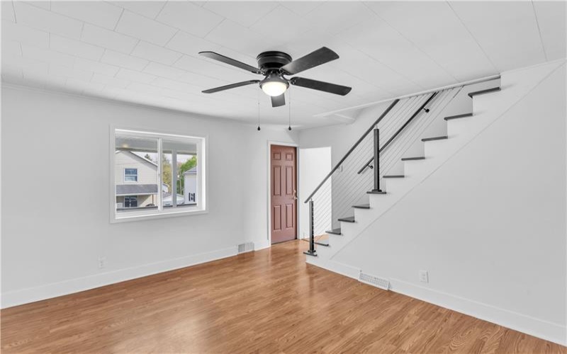 309 Whitesell St, Salina, 15680, 3 Bedrooms Bedrooms, 6 Rooms Rooms,1 BathroomBathrooms,Residential,For Sale,Whitesell St,1698425