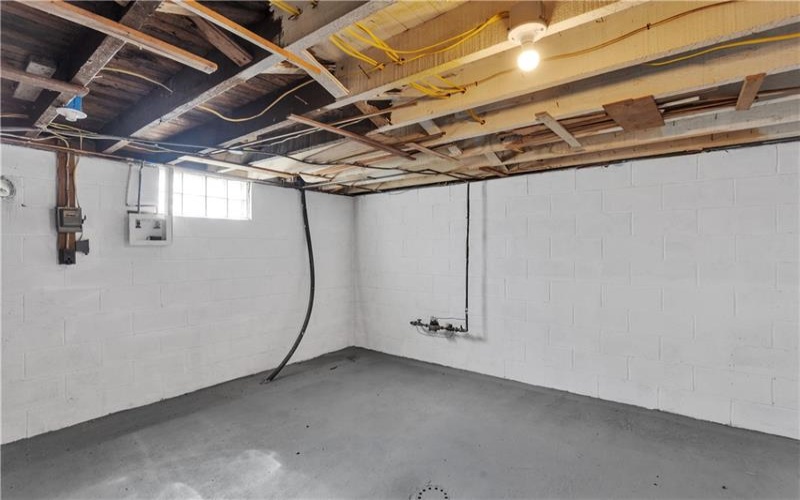 309 Whitesell St, Salina, 15680, 3 Bedrooms Bedrooms, 6 Rooms Rooms,1 BathroomBathrooms,Residential,For Sale,Whitesell St,1698425