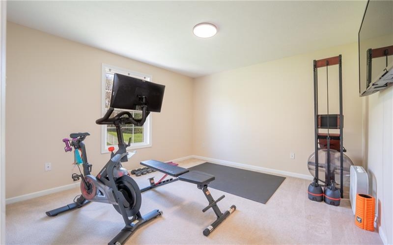 102 Sharon Dr, Pleasant Unity, 15676, 3 Bedrooms Bedrooms, 8 Rooms Rooms,2.1 BathroomsBathrooms,Residential,For Sale,Sharon Dr,1698513