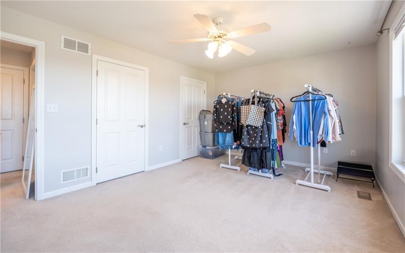 102 Sharon Dr, Pleasant Unity, 15676, 3 Bedrooms Bedrooms, 8 Rooms Rooms,2.1 BathroomsBathrooms,Residential,For Sale,Sharon Dr,1698513