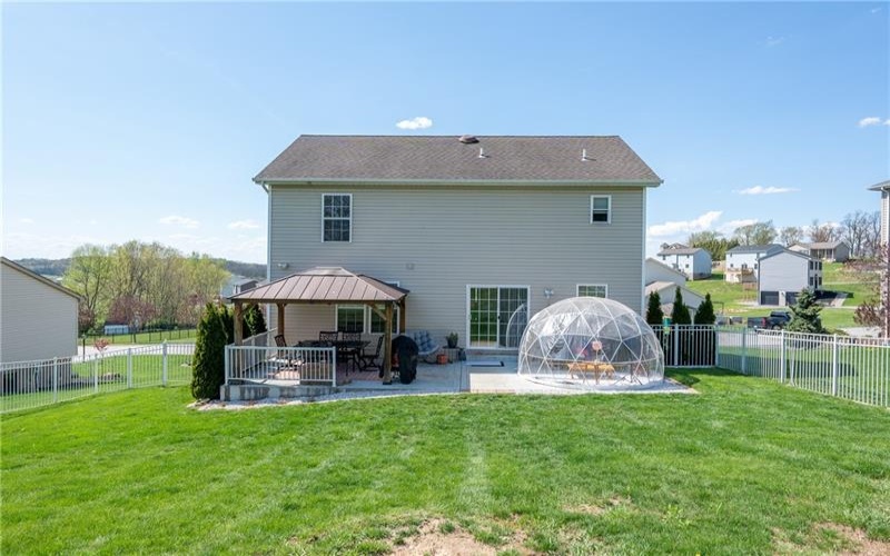102 Sharon Dr, Pleasant Unity, 15676, 3 Bedrooms Bedrooms, 8 Rooms Rooms,2.1 BathroomsBathrooms,Residential,For Sale,Sharon Dr,1698513