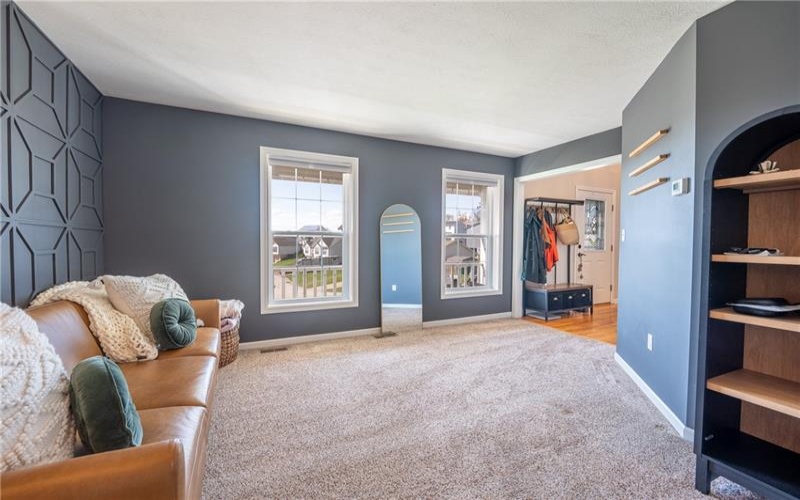 102 Sharon Dr, Pleasant Unity, 15676, 3 Bedrooms Bedrooms, 8 Rooms Rooms,2.1 BathroomsBathrooms,Residential,For Sale,Sharon Dr,1698513