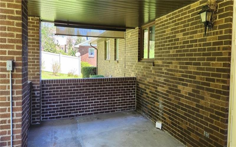 237 Melrose Drive, New Stanton, 15672, 3 Bedrooms Bedrooms, 9 Rooms Rooms,2 BathroomsBathrooms,Residential,For Sale,Melrose Drive,1698533