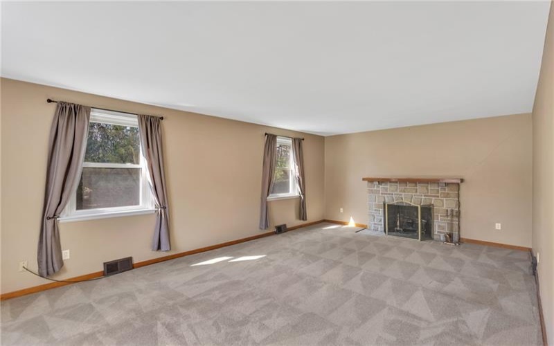 1228 State Route 356, Leechburg, 15656, 3 Bedrooms Bedrooms, 6 Rooms Rooms,1.1 BathroomsBathrooms,Residential,For Sale,State Route 356,1698543