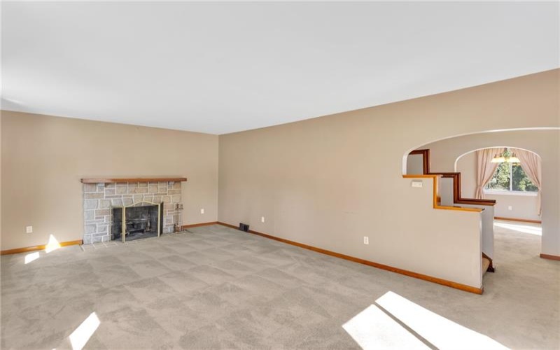 1228 State Route 356, Leechburg, 15656, 3 Bedrooms Bedrooms, 6 Rooms Rooms,1.1 BathroomsBathrooms,Residential,For Sale,State Route 356,1698543