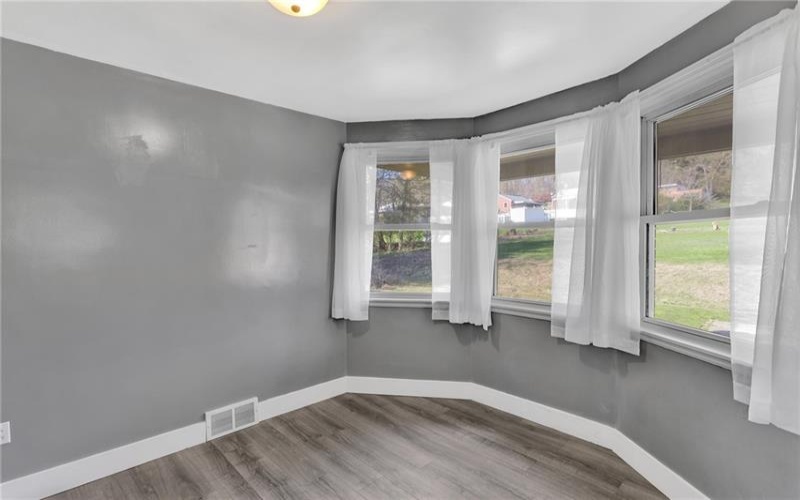 1228 State Route 356, Leechburg, 15656, 3 Bedrooms Bedrooms, 6 Rooms Rooms,1.1 BathroomsBathrooms,Residential,For Sale,State Route 356,1698543