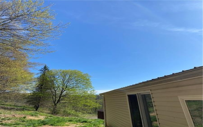 82 Sparta, Prosperity, 15329, 3 Bedrooms Bedrooms, 8 Rooms Rooms,2 BathroomsBathrooms,Residential,For Sale,Sparta,1698572