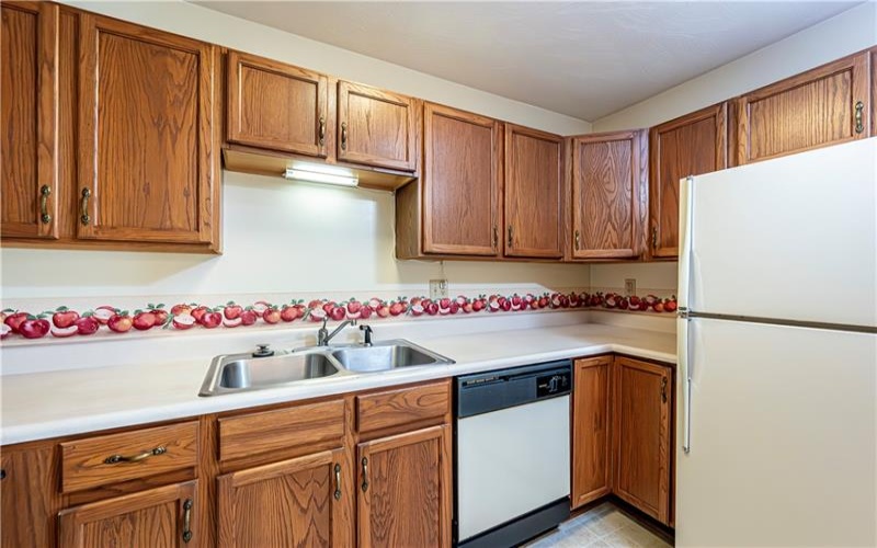 418 Silvis Way, Greensburg, 15601, 2 Bedrooms Bedrooms, 6 Rooms Rooms,1.1 BathroomsBathrooms,Residential,For Sale,Silvis Way,1698634