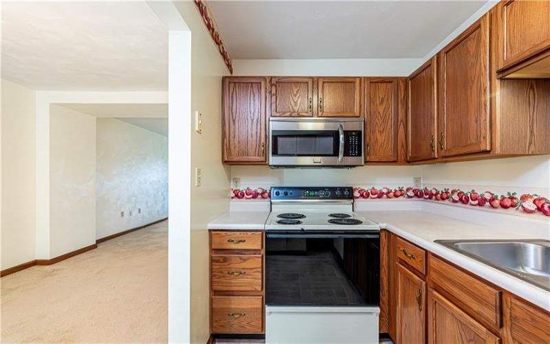 418 Silvis Way, Greensburg, 15601, 2 Bedrooms Bedrooms, 6 Rooms Rooms,1.1 BathroomsBathrooms,Residential,For Sale,Silvis Way,1698634