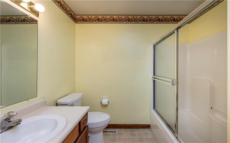 418 Silvis Way, Greensburg, 15601, 2 Bedrooms Bedrooms, 6 Rooms Rooms,1.1 BathroomsBathrooms,Residential,For Sale,Silvis Way,1698634